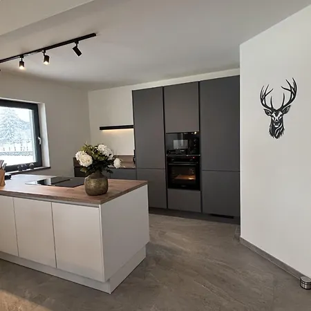 Sportchalet Bergkristall Regio Nassfeld Presseggersee * Kirchbach (Carinthia)