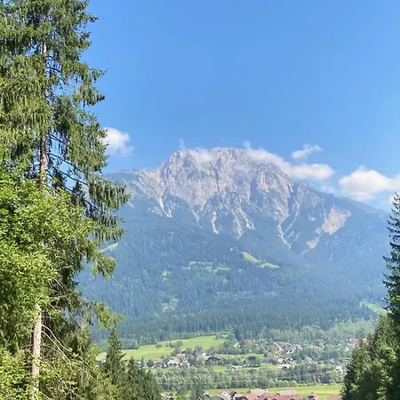 Sportchalet Bergkristall Regio Nassfeld Presseggersee Villa *