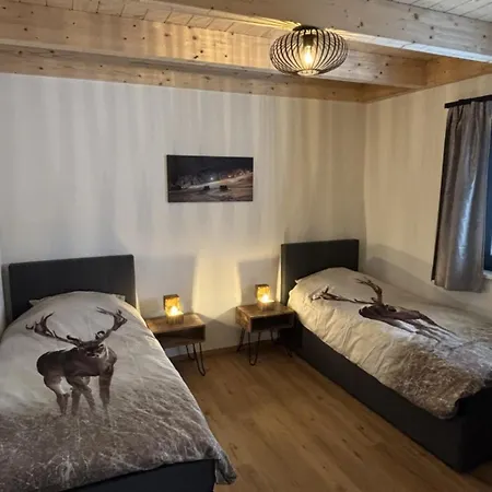 Villa Sportchalet Bergkristall Regio Nassfeld Presseggersee Kirchbach (Carinthia)