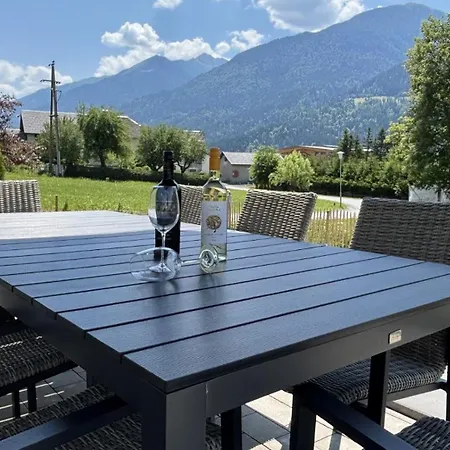 Sportchalet Bergkristall Regio Nassfeld Presseggersee Villa