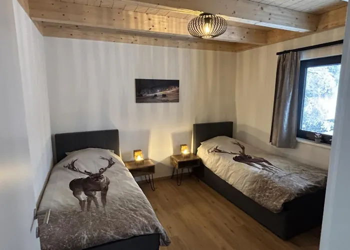 Villa Sportchalet Bergkristall Regio Nassfeld Presseggersee Kirchbach (Carinthia)